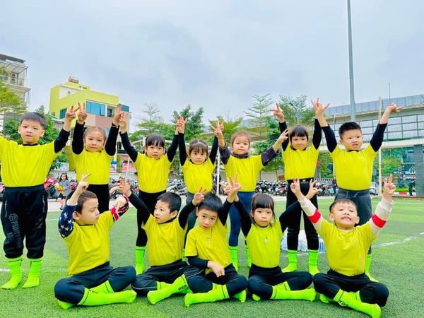 CÁC BÉ THAM DỰ HỘI KHOẺ PHÙ ĐỔNG CẤP QUẬN NĂM HỌC 2023-2024