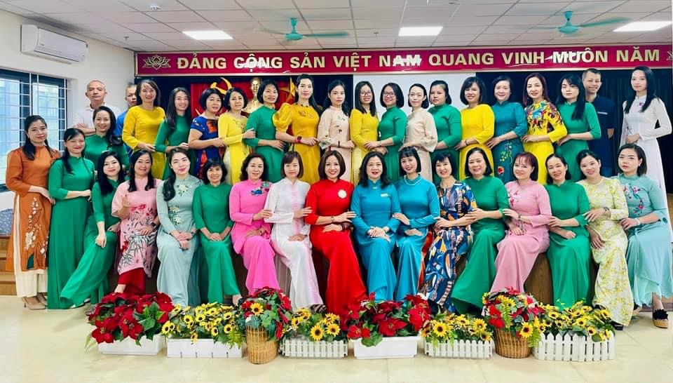 HỘI NGHỊ CÁN BỘ - CÔNG CHỨC - VIÊN CHỨC NĂM HỌC 2024-2025